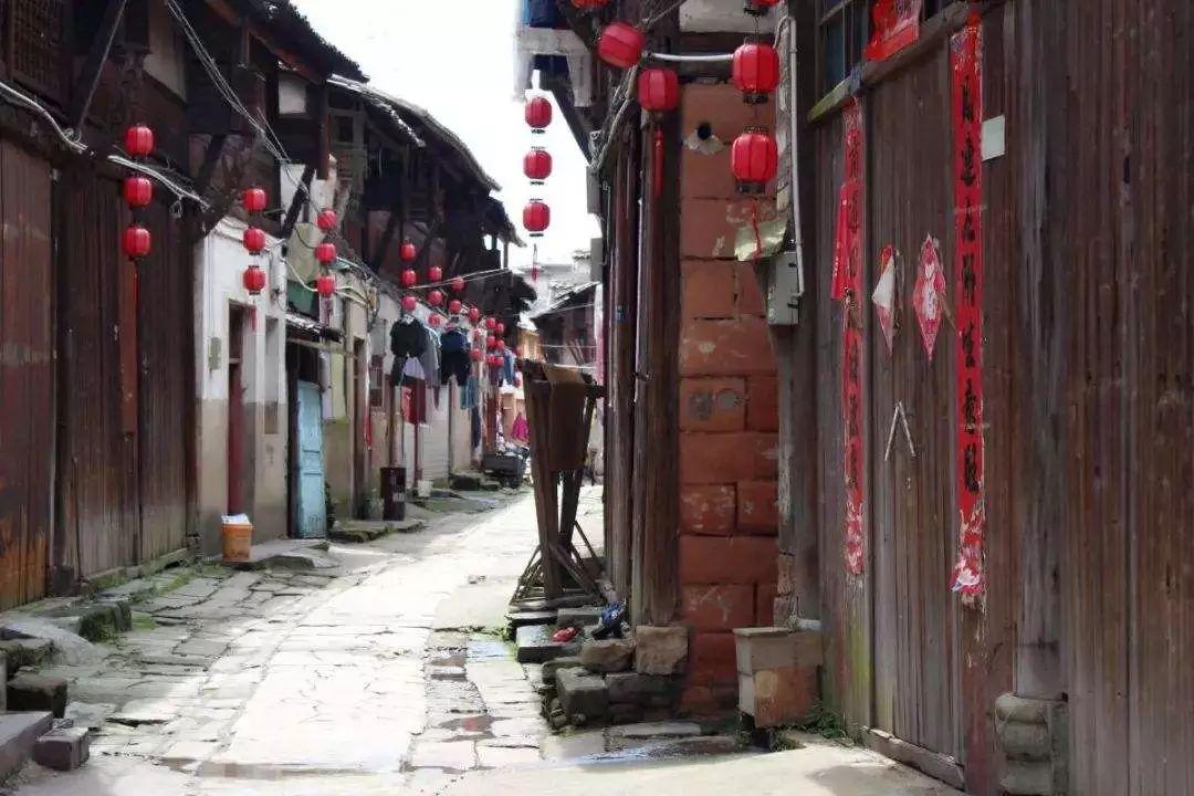 有没有好的经典的古诗和词（越多越好）游戏画面